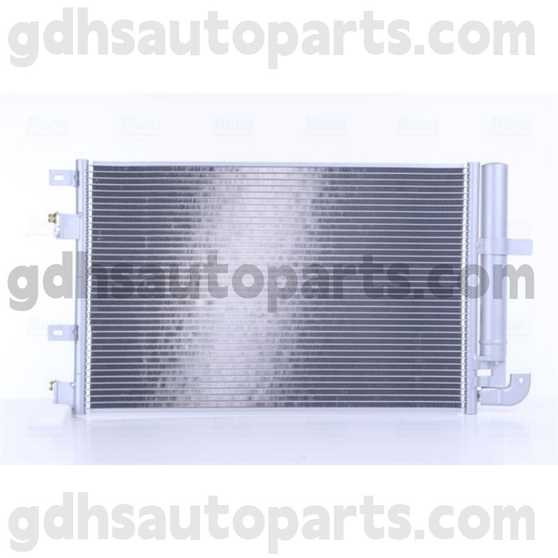 940346 Nissens kondenzátor a Jaguar XJ -hez, nem C2Z31742